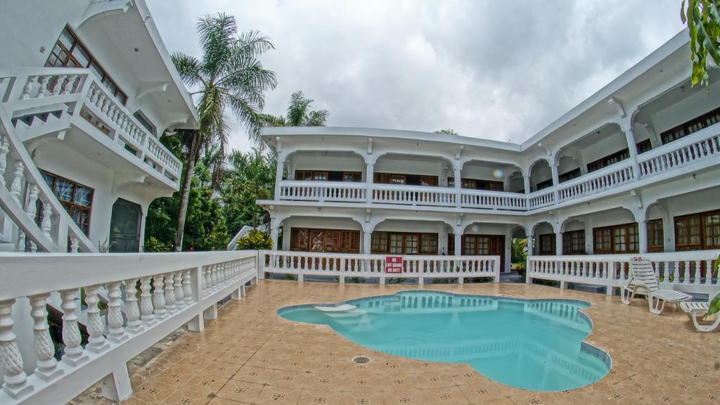 Pure Oasis Resort Negril Exterior foto